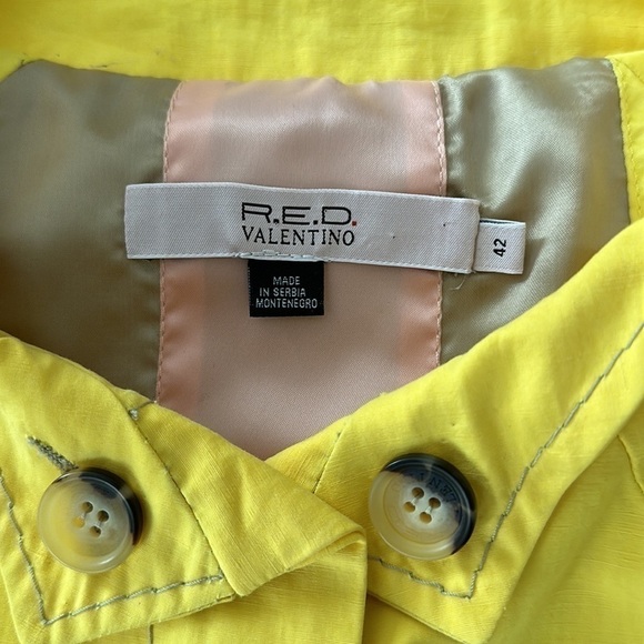 Red Valentino Yellow Cropped Jacket 42 - Picture 5 of 10